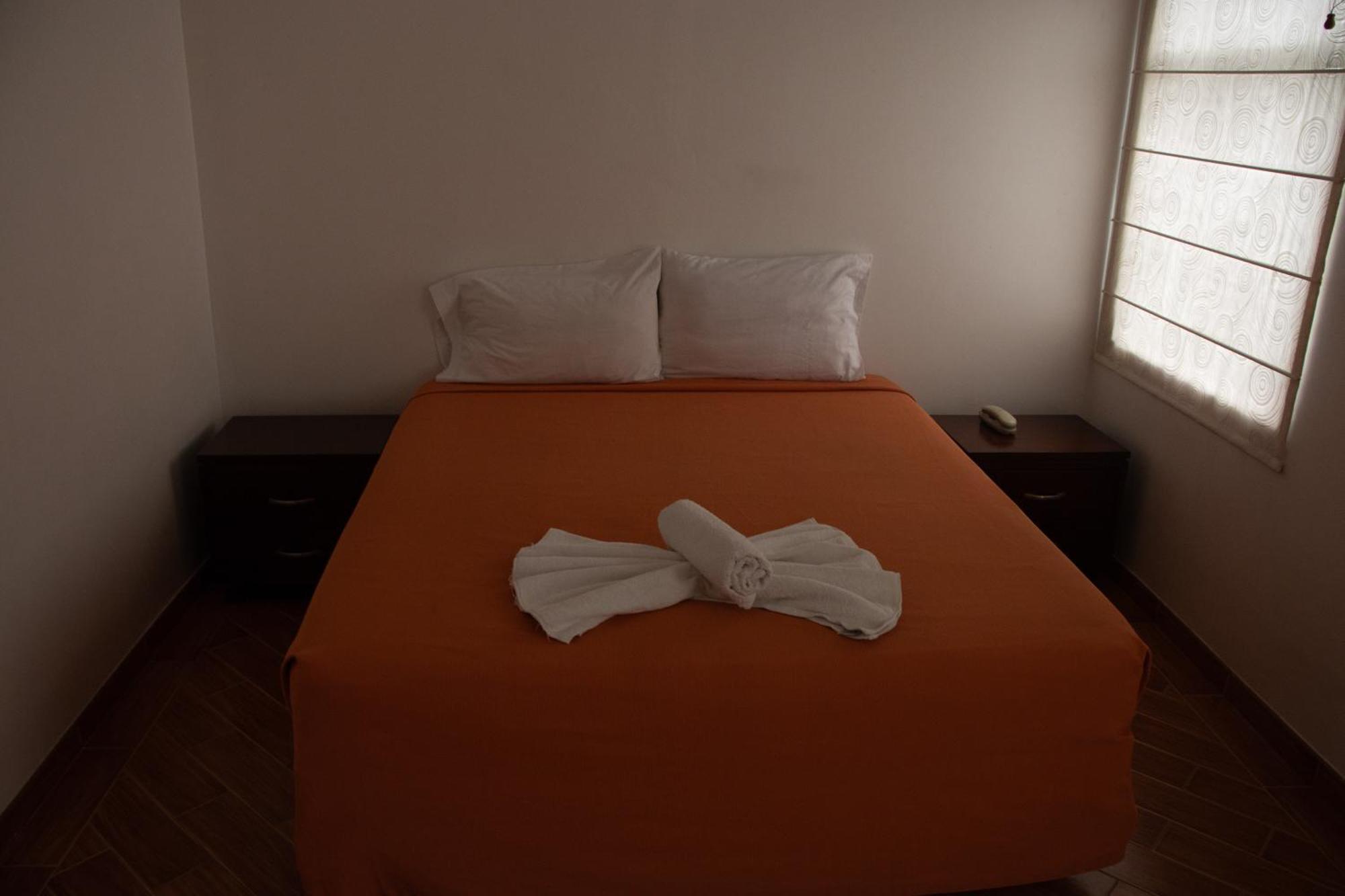 Hotel El Castillo Chinauta Εξωτερικό φωτογραφία