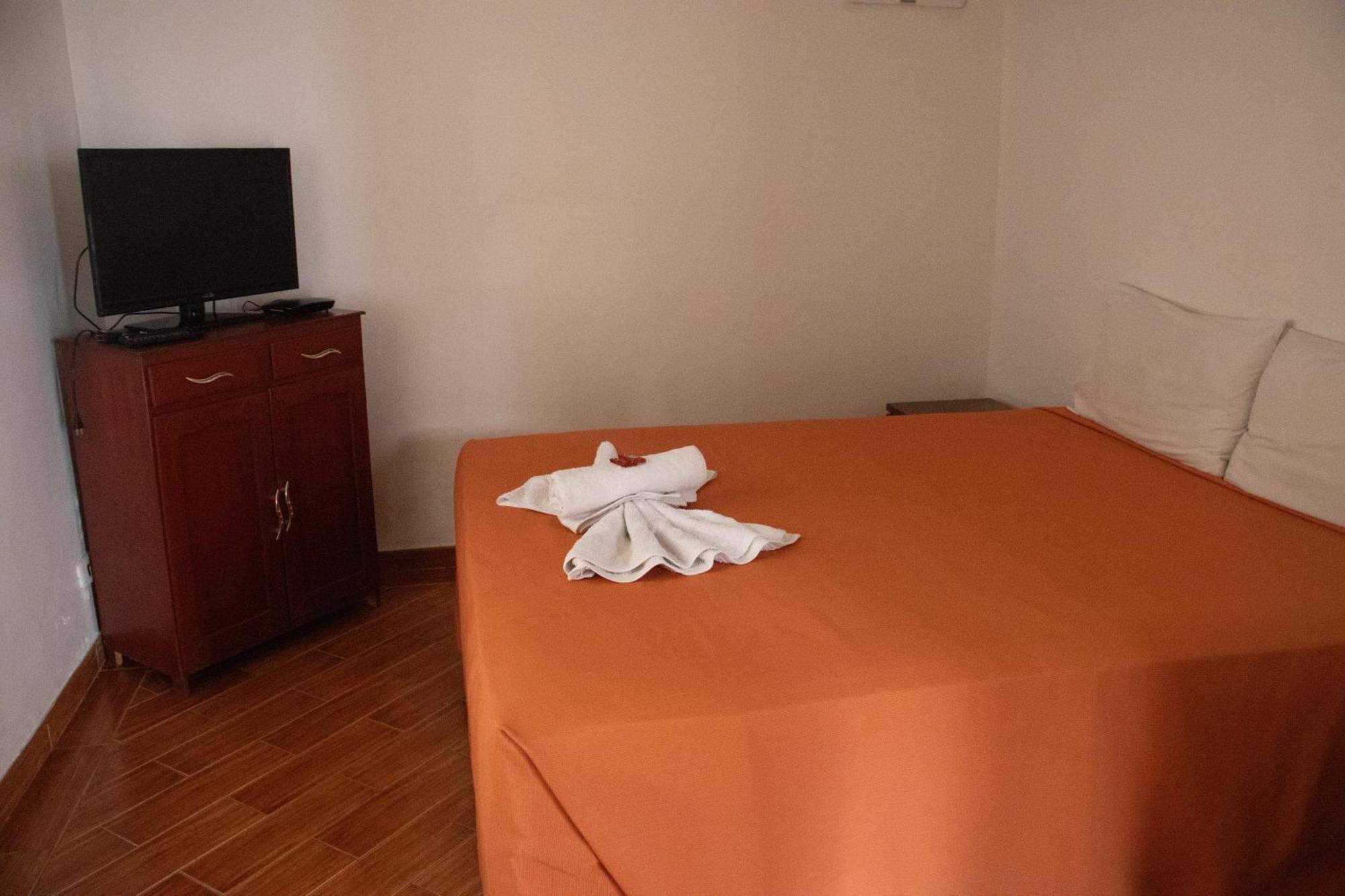 Hotel El Castillo Chinauta Εξωτερικό φωτογραφία